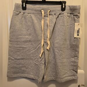 Rebel Canyon gym shorts Mens Large